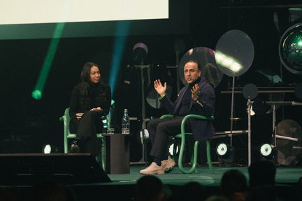 20-11-SLUSH-founder-stage-34