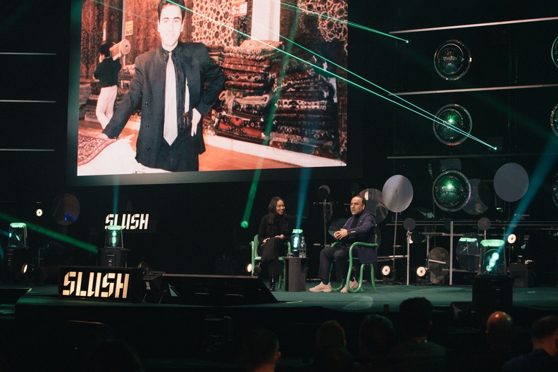 20-11-SLUSH-founder-stage-15.jpg