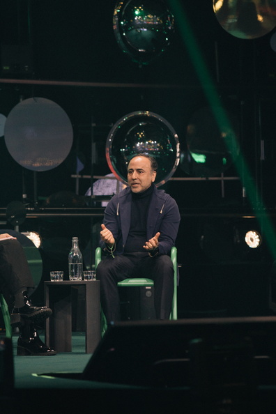 20-11-SLUSH-founder-stage-10.jpg