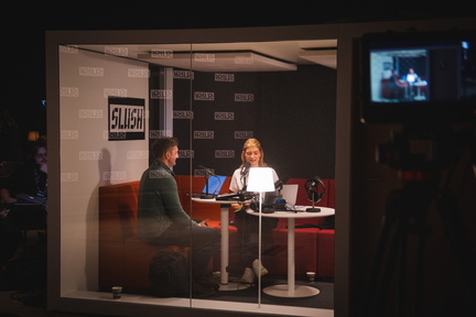 Podcast pods