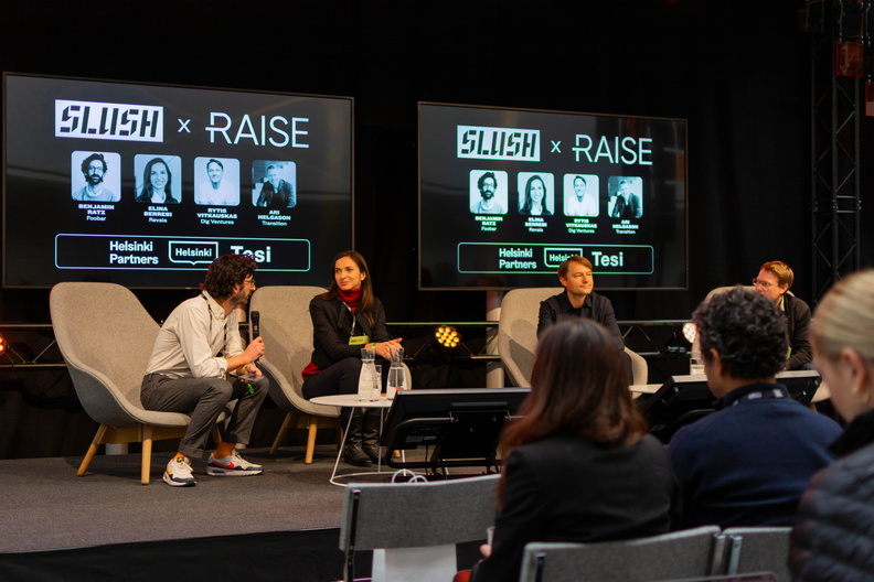 Slush2024 SlushXRaisePitching Lais Glaser-53 - Slush2024_SlushXRaisePitching_Lais_Glaser-53.jpg Slush2024_SlushXRaisePitching_Lais_Glaser-53.jpg