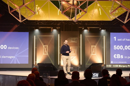 SLUSH2025 11.19 HIEU VO 0274