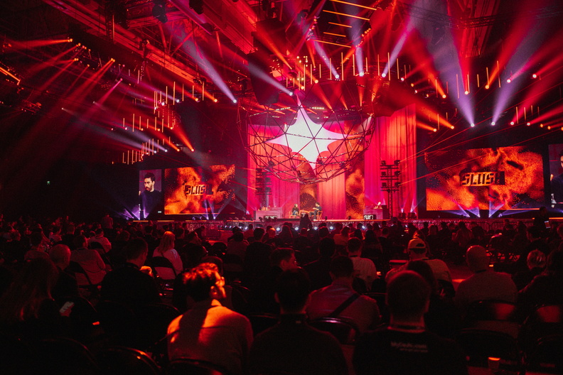 Slush2025_1911_AgustinGaragorry_FunderStage_EuropeanChampion-1.jpg